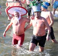 Velden Neujahrschwimmen im Casino Bad 47   Hermann Sobe